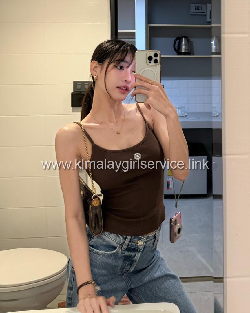 Malay Escort - Dara