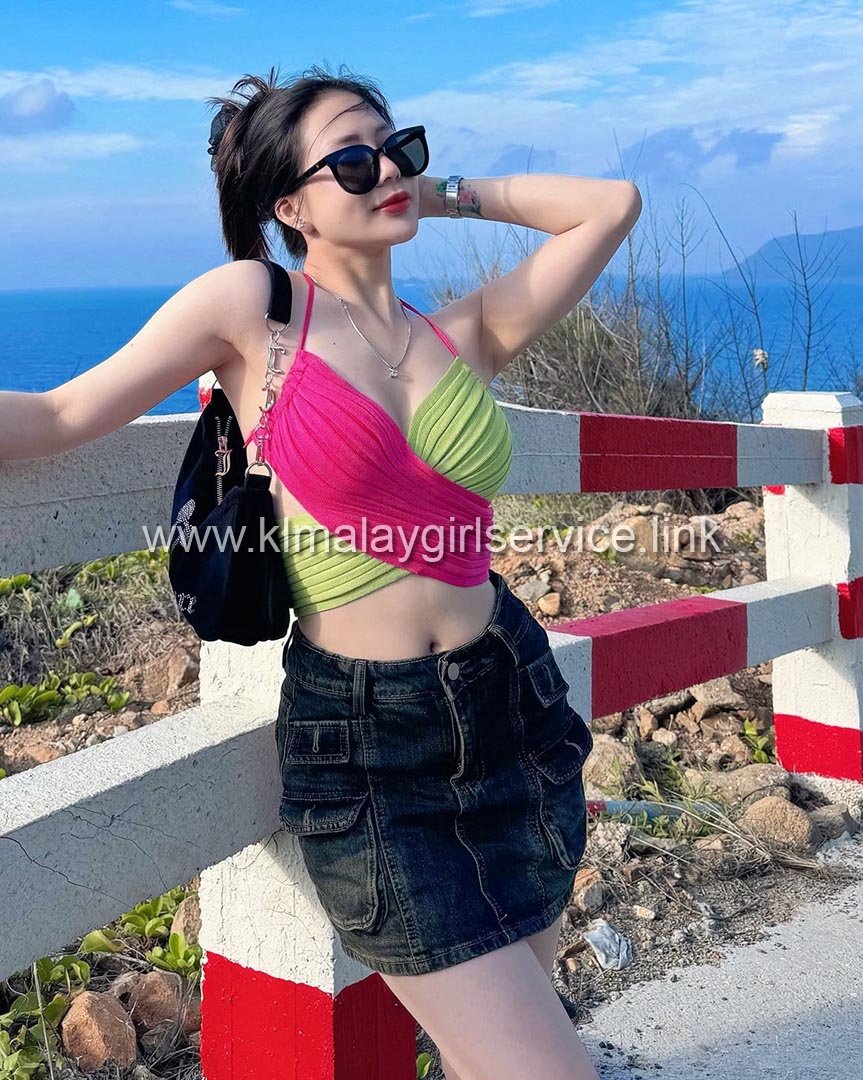 Vietnam Escort - Huong